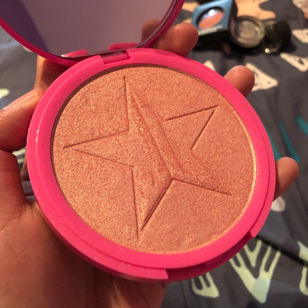 Jeffree Star Cosmetics Skin Frost